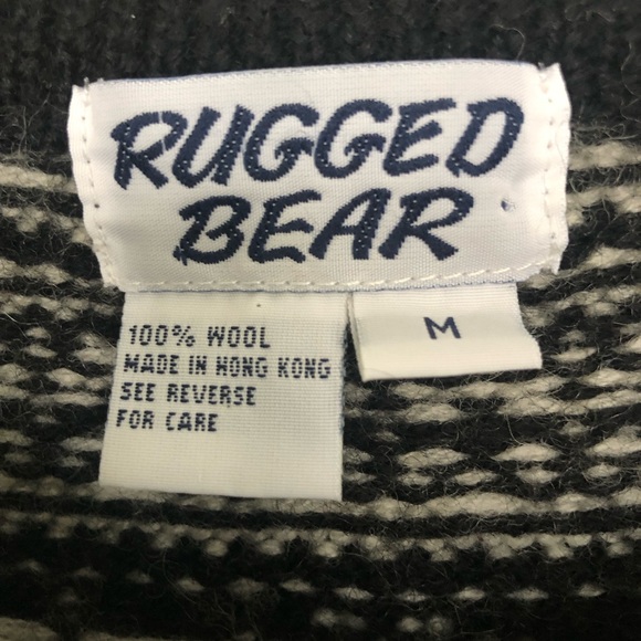 Women’s 100% Wool Black and Ivory Nordic Patterned Cardigan - Picture 4 of 7